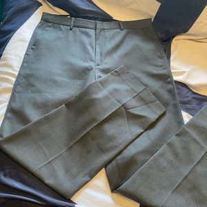 Men’s Calvin Klein dress pants 32/30